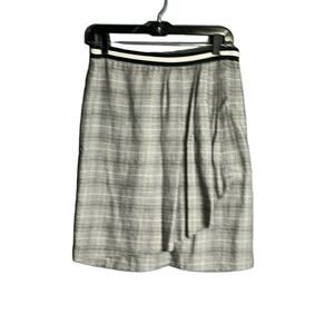 Slate & Willow Black and Gray Plaid Drape Front Skirt With Side Zipper Size 6